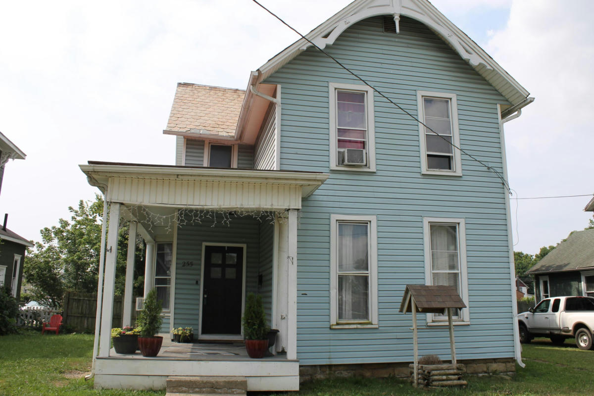 255 W CHURCH ST, NEWARK, OH 43055, photo 1 of 15