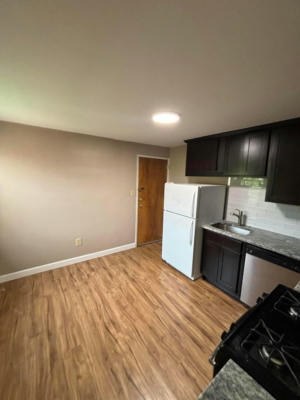 1084 SELLS AVE APT D, COLUMBUS, OH 43212, photo 3 of 9