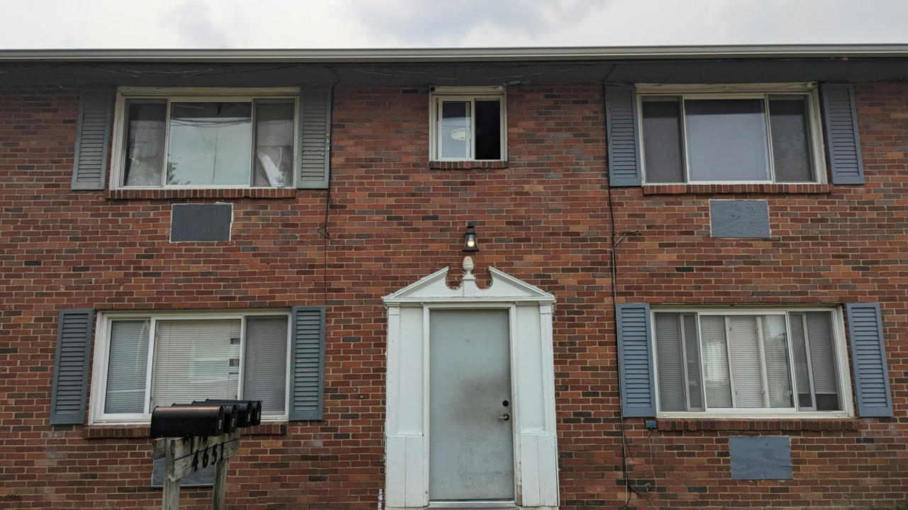 4651 HILTON AVE, COLUMBUS, OH 43228, photo 1 of 18